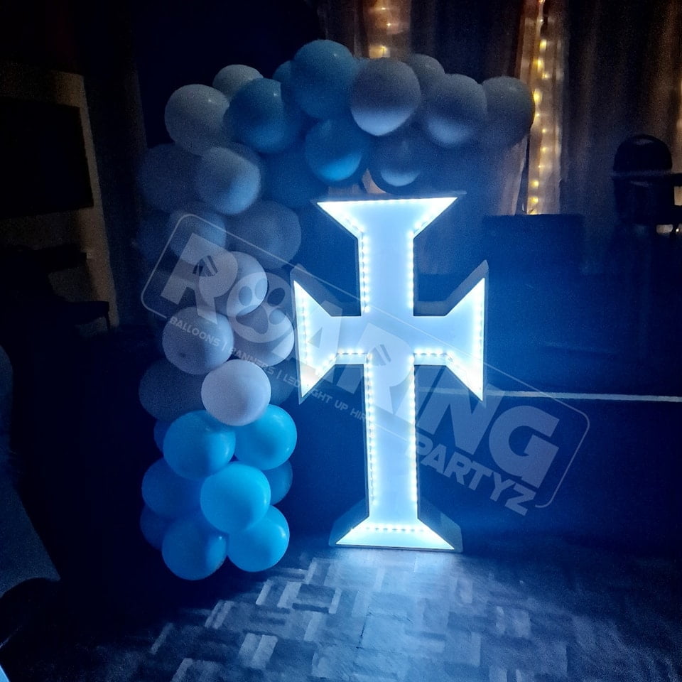 Light Up Cross with light blue, white sand and white arch
